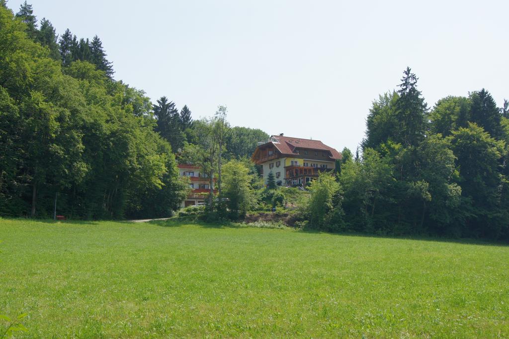 Appart-Pension Seehang Фельден-ам-Вёртер-Зе Экстерьер фото